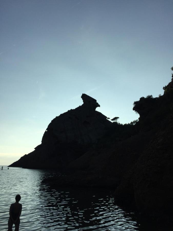 Rez-de-villa Soleil Levant La Ciotat Buitenkant foto